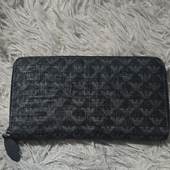 Giorgio Armani Handbags - Giorgio Armani Black Wallet